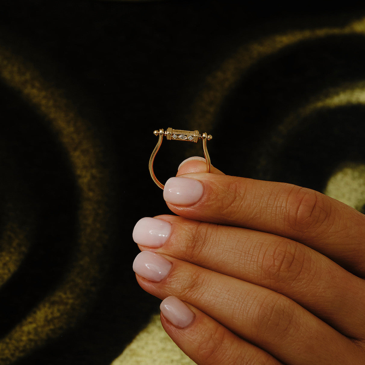 Dala Mudra Spinner Ring