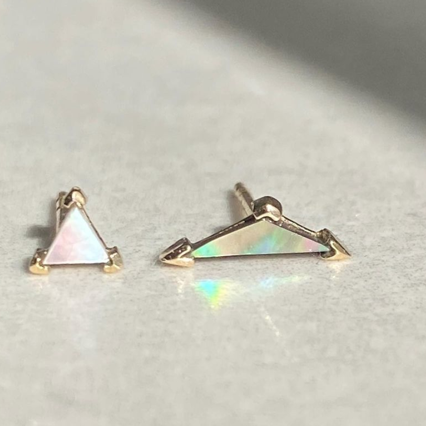 Pearl Claw Elongated Triangle Stud .1