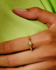 Mudra Baguette Diamond Spinning ring