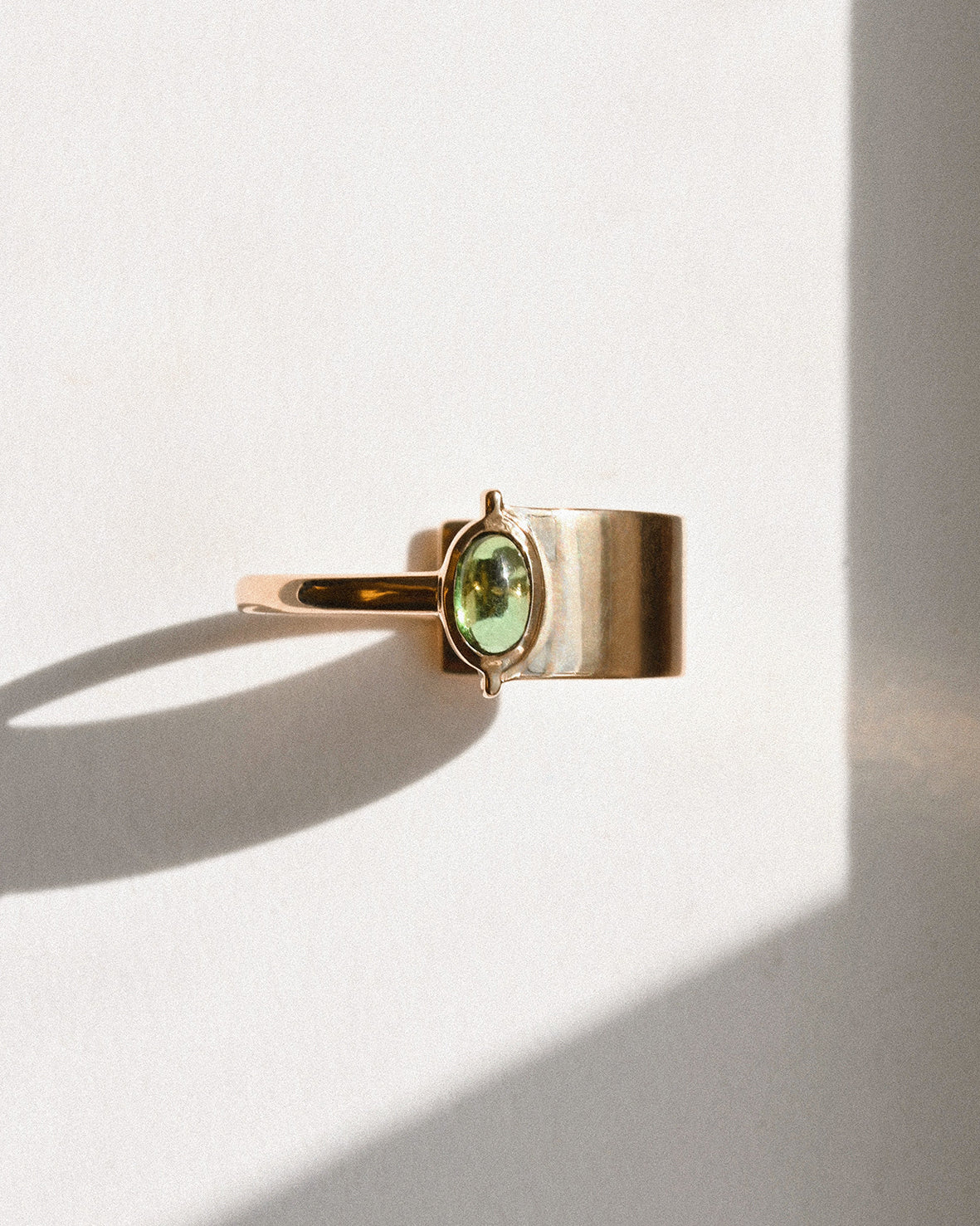 Green Tourmaline Rondelle Ring mood image 