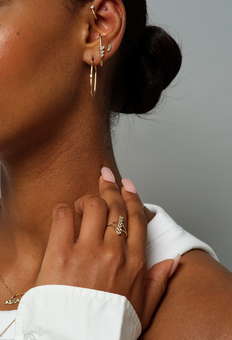 model wearing diamond jewellery from the diamond date collection by Metier