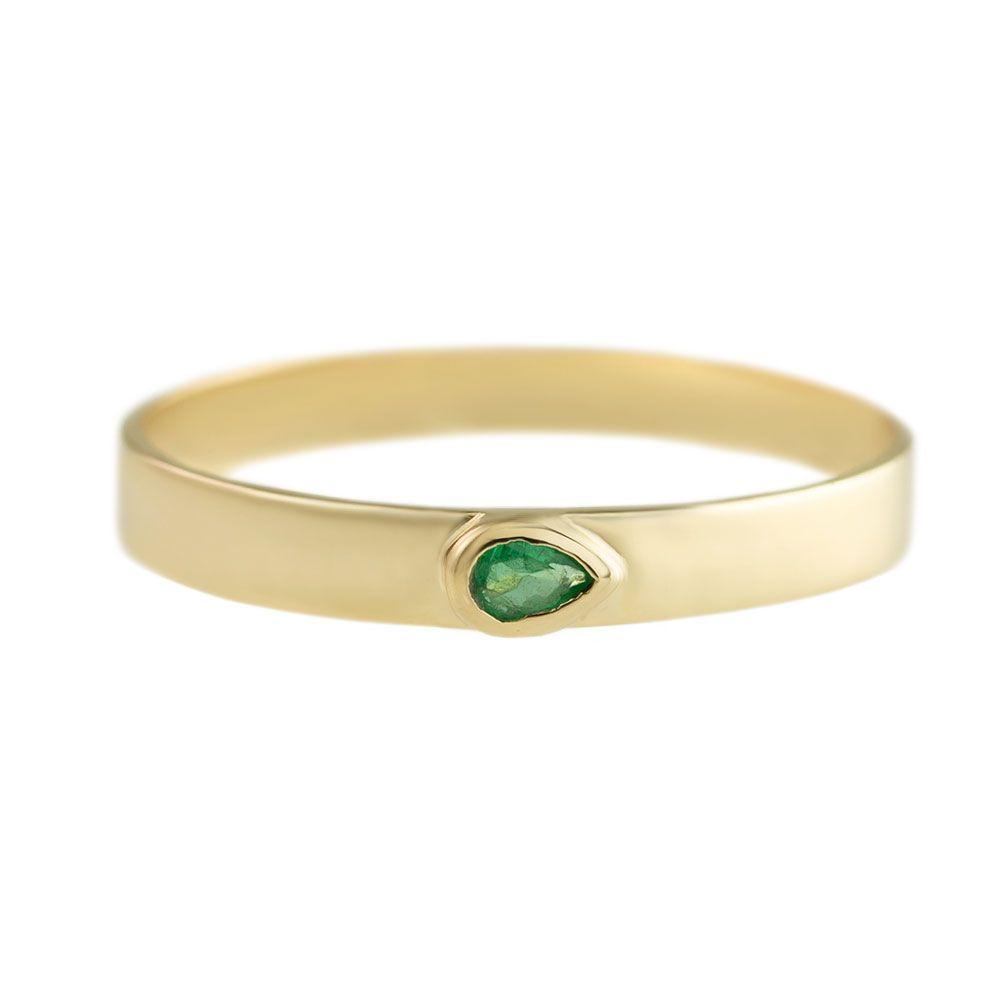 Metier by tomfoolery Emerald Flat Stacking Bands 9ct Yellow Gold Pear Cut Emerald